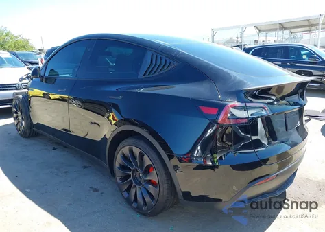 2024 Tesla Model Y Performance Dual Motor All-Wheel Drive из США, поврежденный, VIN 7SAYGDEF1RF049387